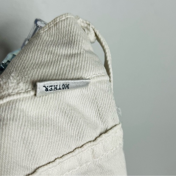 MOTHER the Drop Out Fray in Part Favor White size 26 Ankle Cropped Jeans - Picture 7 of 9